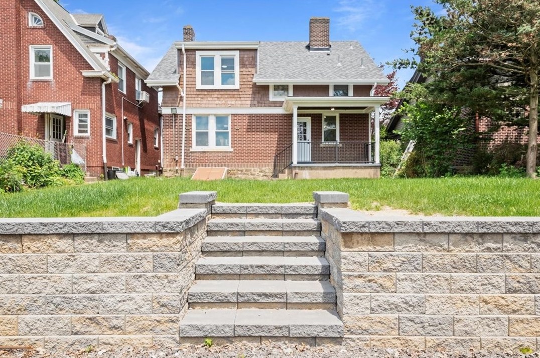 3939 Mcclure Ave, Pittsburgh PA 15212-1646 exterior