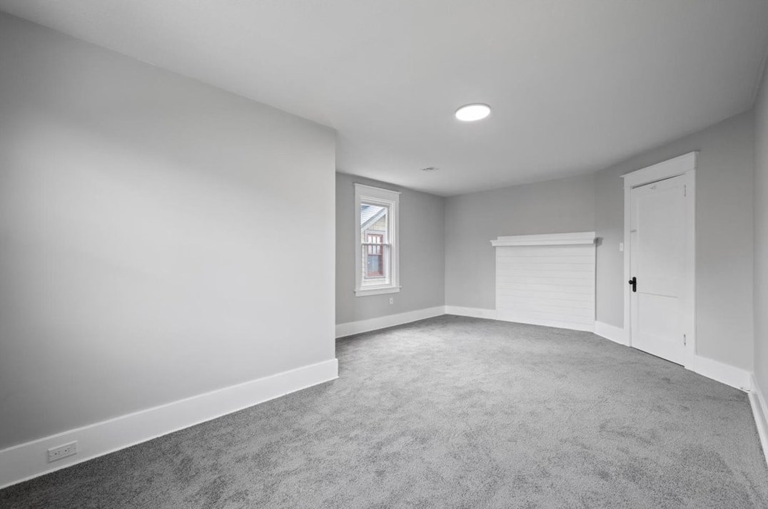 3939 Mcclure Ave, Pittsburgh PA 15212-1646 exterior