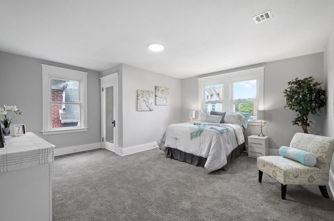 3939 Mcclure Ave, Pittsburgh PA 15212-1646 exterior