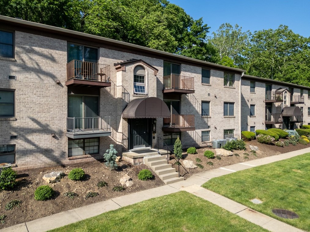 300 Gilkeson Rd #10a, Pittsburgh, PA 15228