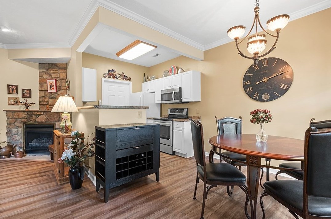808 Sonie Dr, Sewickley, PA 15143