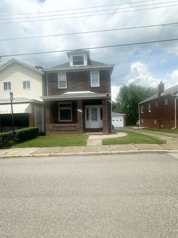 164 Frank St, Whitaker, PA 15120-2322