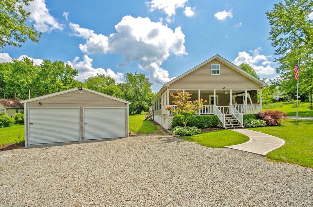 121 Gettemy Rd, Greensburg, PA 15601-6775