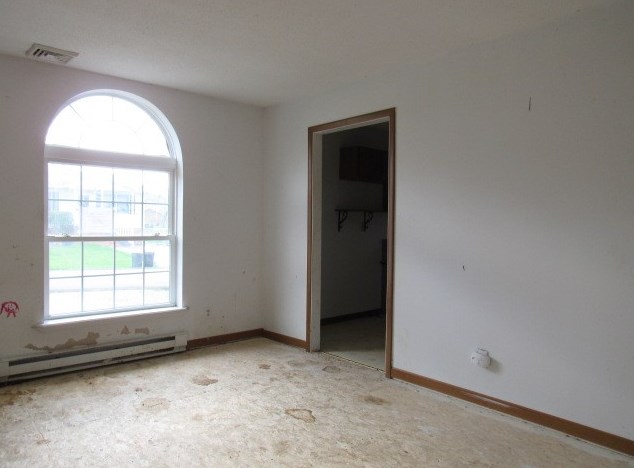 607 12 St, South Connellsville PA  15425-2900 exterior