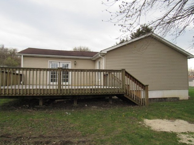 607 12th St, South Connellsville PA  15425-2958 exterior