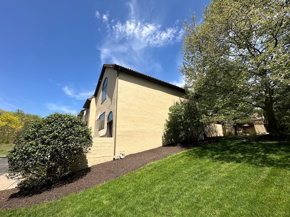 9819 Three Degree Rd, Allison Park, PA 15101-1762