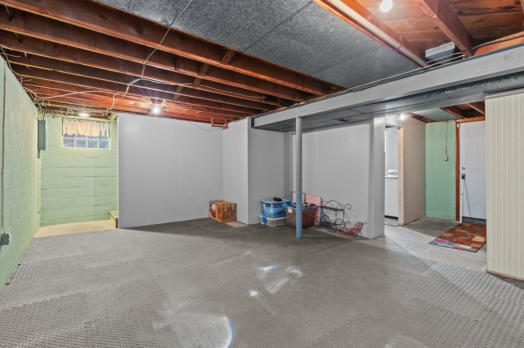 1232 Frd St, Pittsburgh PA 15122-4106 exterior