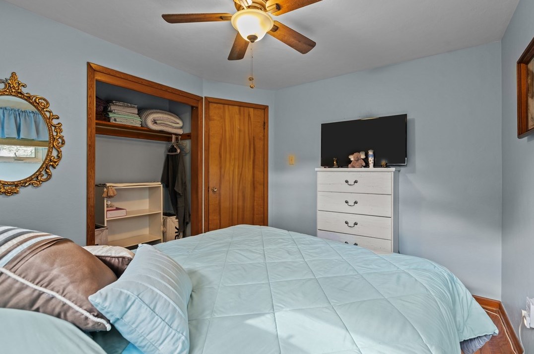 1232 Frd St, Pittsburgh PA 15122-4106 exterior