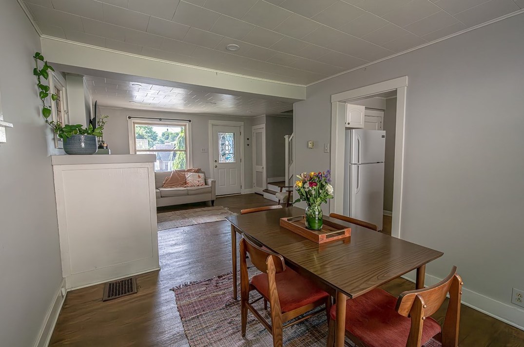 612 Forest Ave, Pittsburgh PA  15202-3113 exterior