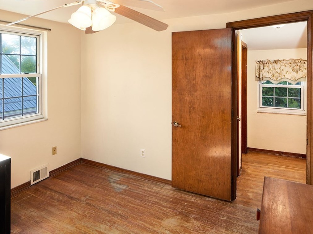 717 Corbin St, Pittsburgh PA  15122-2003 exterior