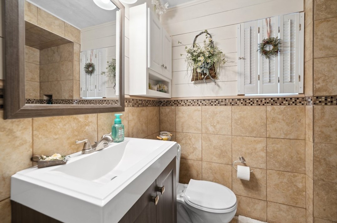 435 Parker St, Verona PA  15147-1413 exterior