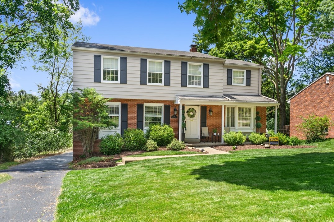 161 Sun Ridge Dr, Pittsburgh, PA 15234