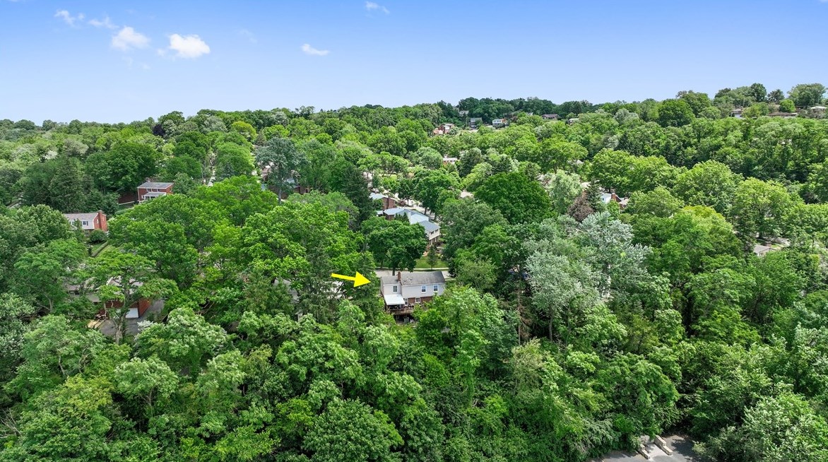 161 Sun Rdg Dr, Pittsburgh PA  15234 exterior