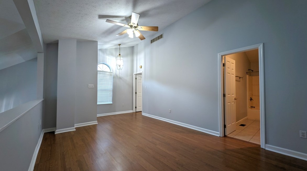 901 Berrington Ct, Bethel Park PA  15102-3138 exterior