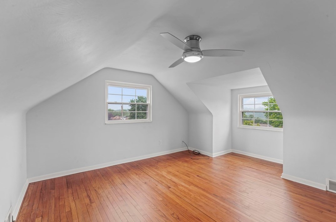 4802 Lolly Dr, Monroeville PA 15146-3628 exterior