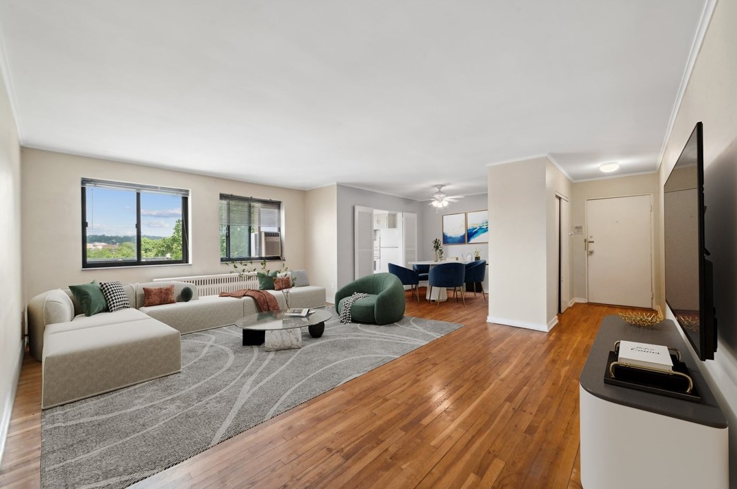5120 Fifth Ave #304, Pittsburgh, PA 15232