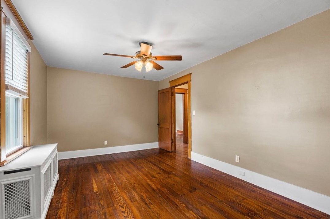 4354 Armorhill Ave, Whitaker PA  15120-1203 exterior