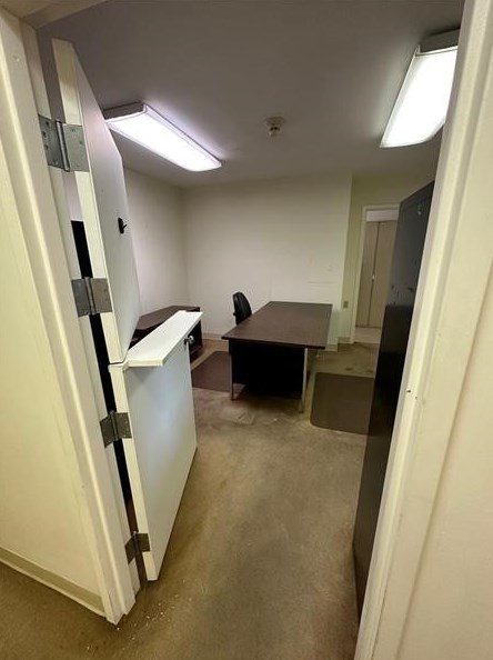 1987 Centurion Dr, Pittsburgh PA  15221-4640 exterior