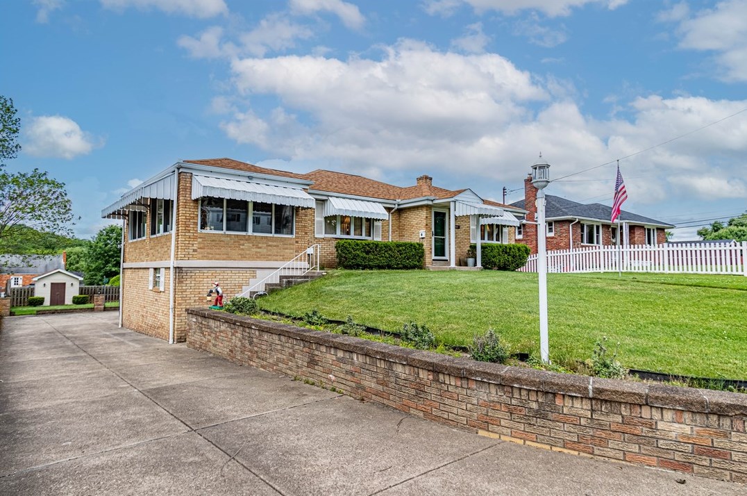 307 Soose Rd, Pittsburgh, PA 15209