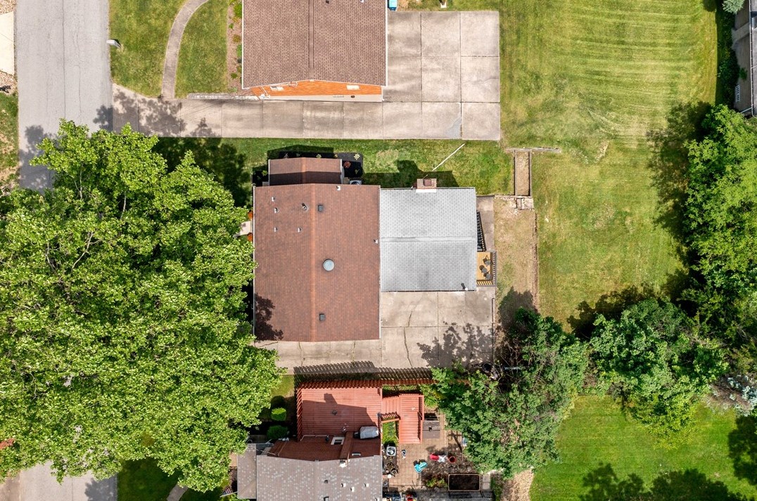 5928 Heberton Dr, Verona PA  15147-3325 exterior
