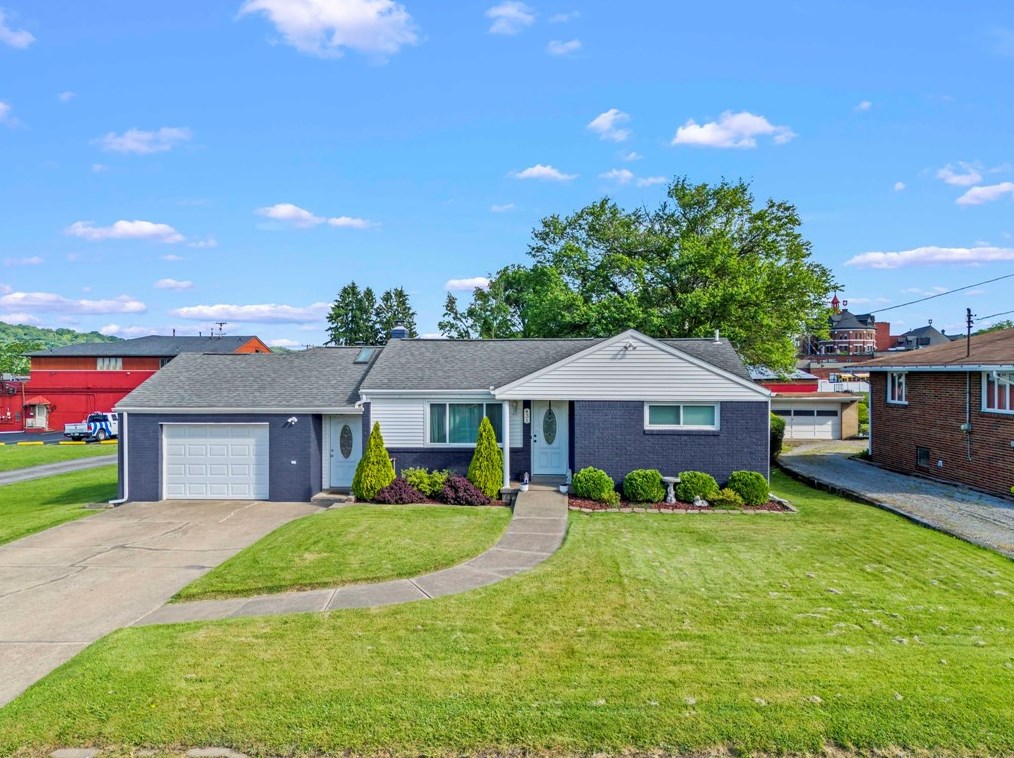 431 North Ave, Baden, PA 15005-1321