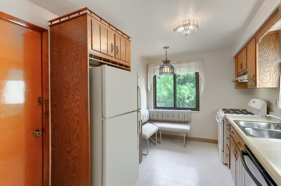 3631 Wallace Dr, Pittsburgh PA 15227-4265 exterior