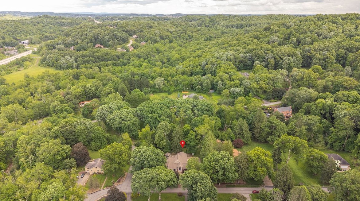 4901 Simmons Cir, Export PA  15632-9330 exterior