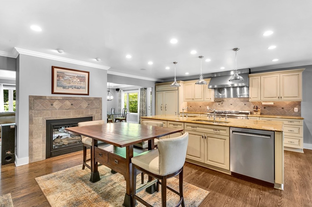 4901 Simmons Cir, Export PA  15632-9330 exterior