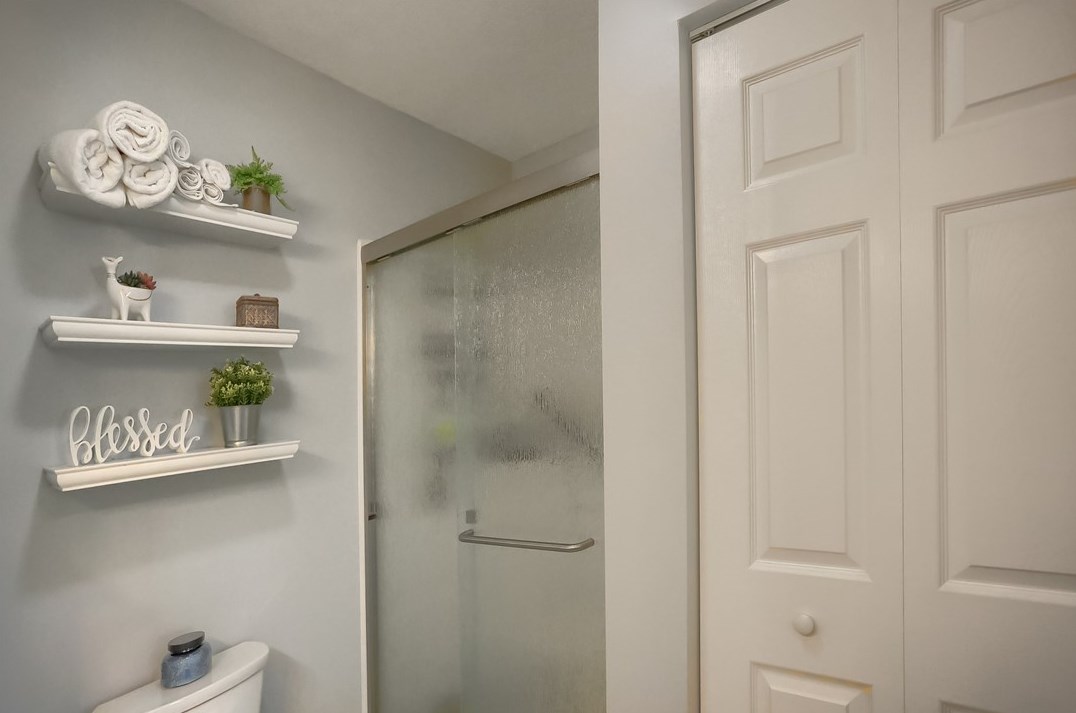 493 Stone Cliff Ln, Butler PA 16001-7302 exterior