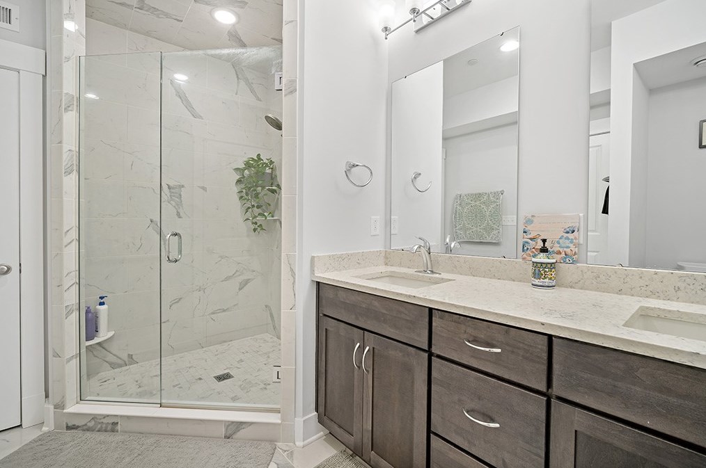 1916 Waterfront Pl, Pittsburgh PA 15222-4214 exterior