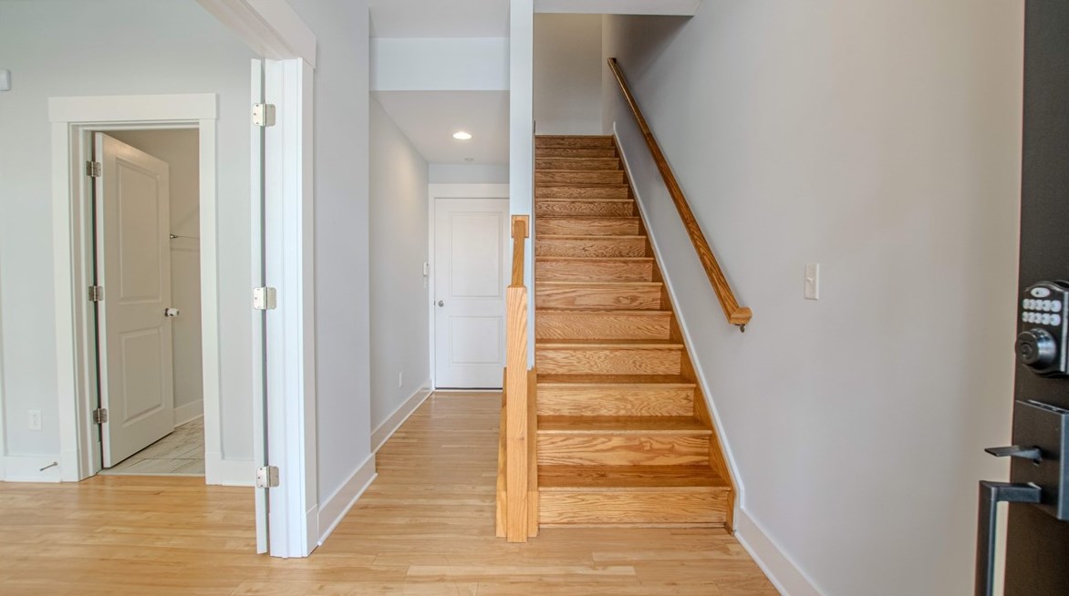 1916 Waterfront Pl, Pittsburgh PA 15222-4214 exterior