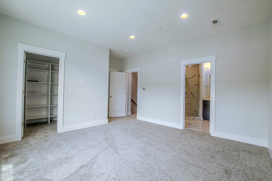 1916 Waterfront Pl, Pittsburgh PA 15222-4214 exterior