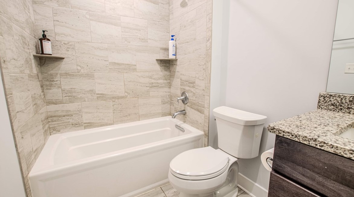 1916 Waterfront Pl, Pittsburgh PA 15222-4214 exterior