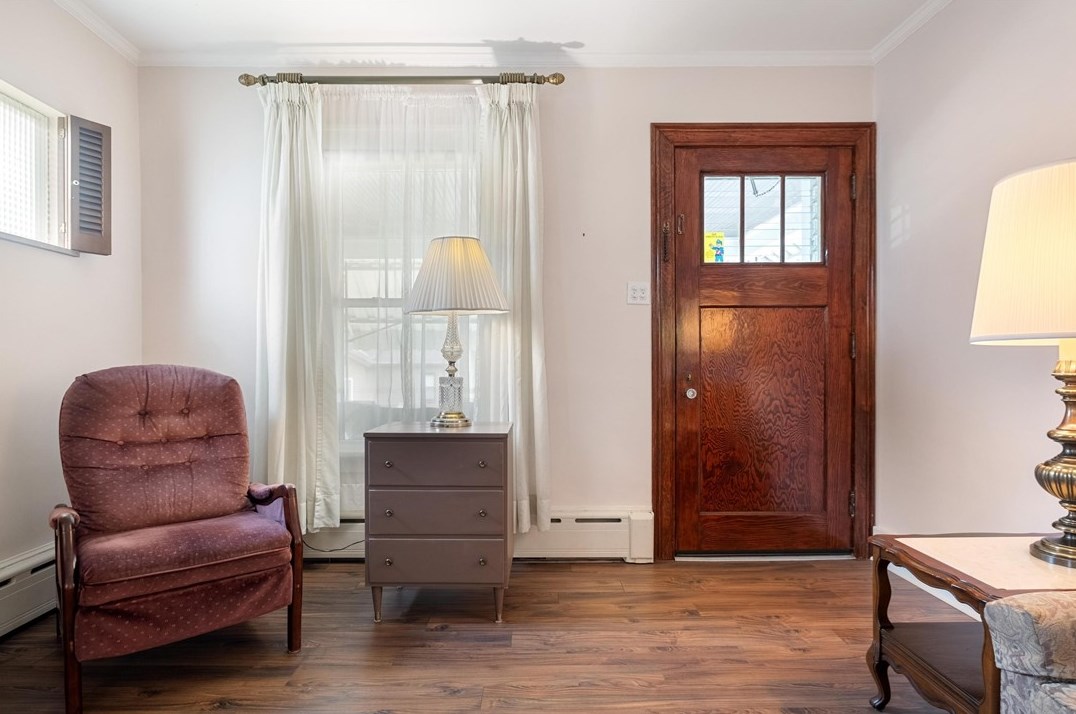 704 Louann St, Pittsburgh PA  15223-1024 exterior