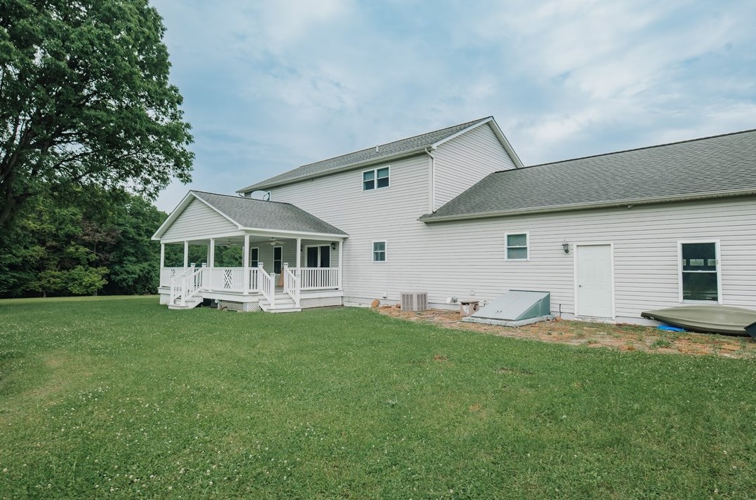 2428 Arcadia Rd, Cherry Tree, PA 15724-7419