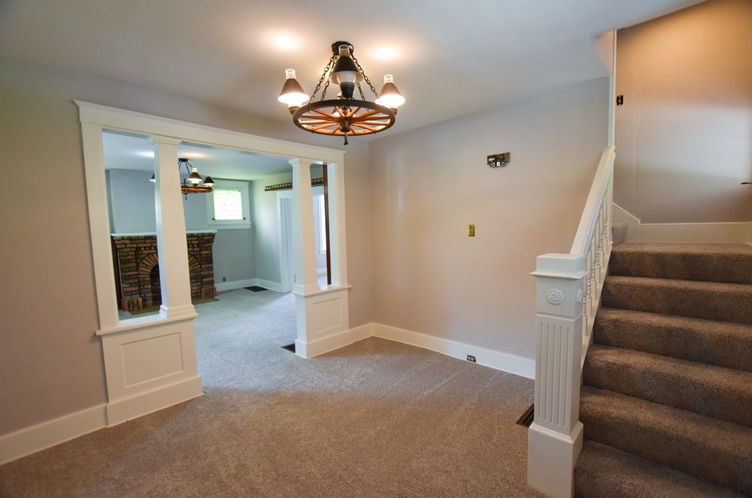 4985 Bakerstown Culmerville Rd, Tarentum, PA 15084-2201