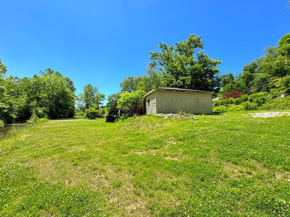 342 Mnr Harrison City Rd, Harrison City PA  15636-1107 exterior