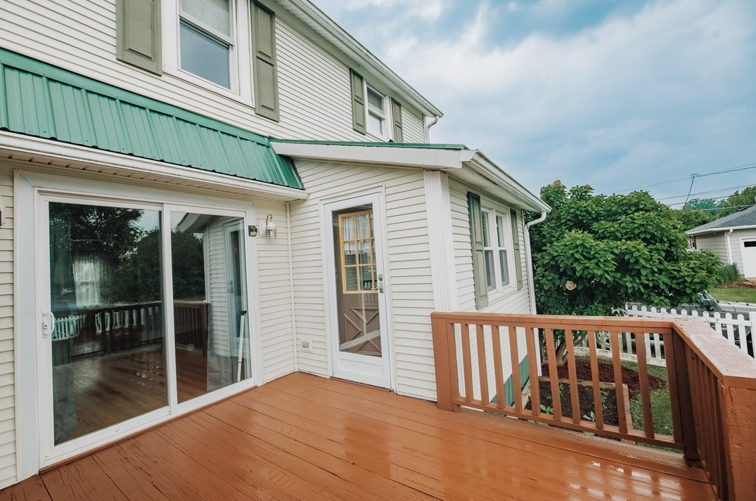 530 6 St, Indiana PA 15701-1204 exterior