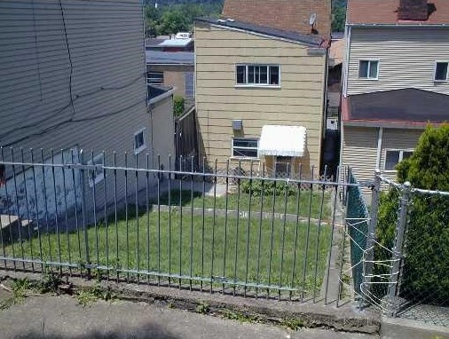 5632 Donson Way, Pittsburgh, PA 15201-2331