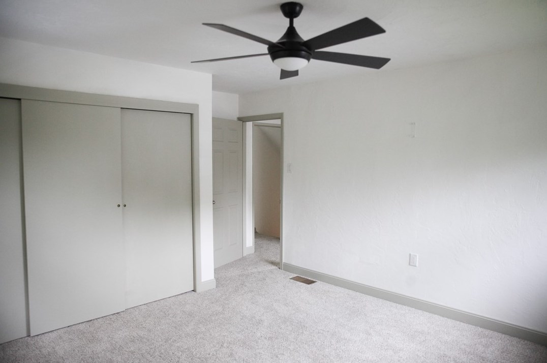 2216 2 St, South Connellsville PA  15425-5313 exterior