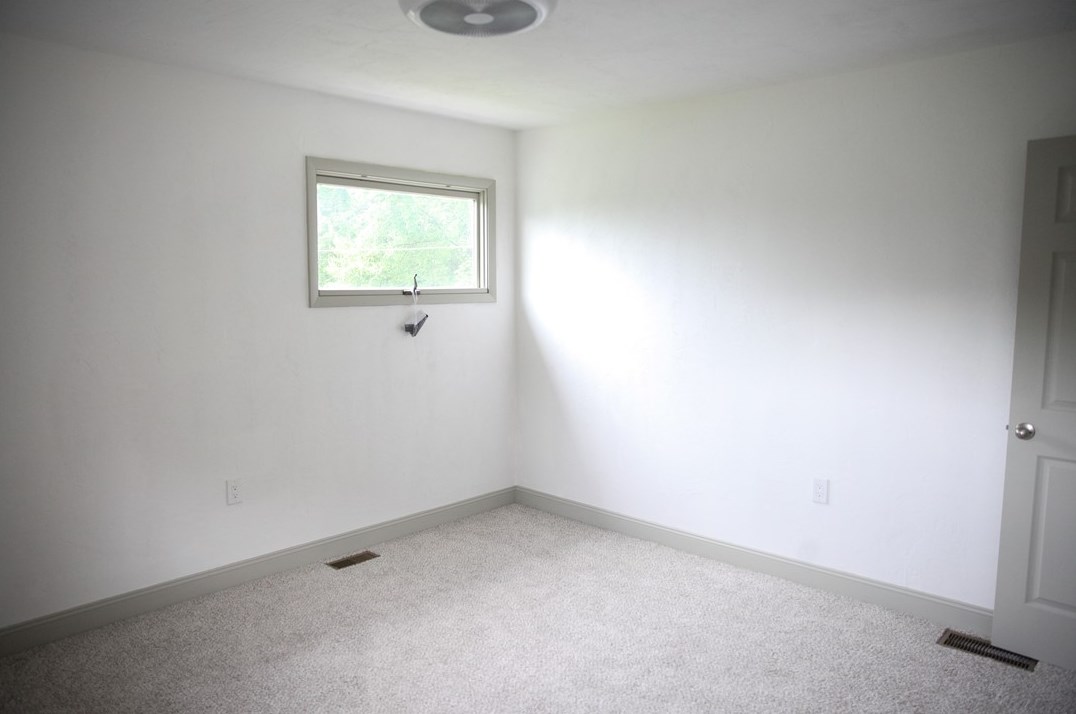 2216 2 St, South Connellsville PA  15425-5313 exterior