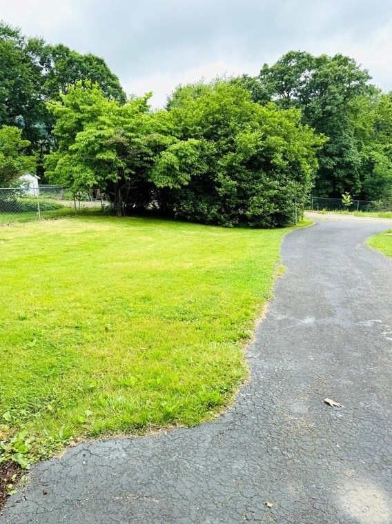 2216 2 St, South Connellsville PA  15425-5313 exterior