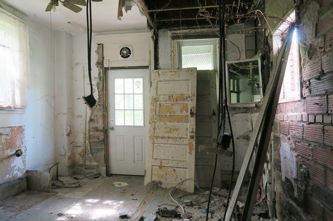 8010 Susquehanna St, Pittsburgh PA  15208-2233 exterior