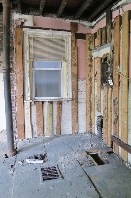 8010 Susquehanna St, Pittsburgh PA  15208-2233 exterior