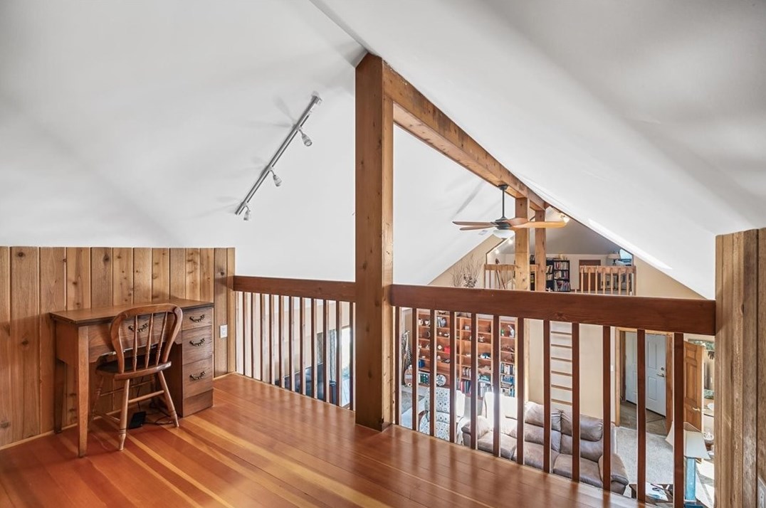 2350 Morrow Rd, Pittsburgh PA 15241-3318 exterior