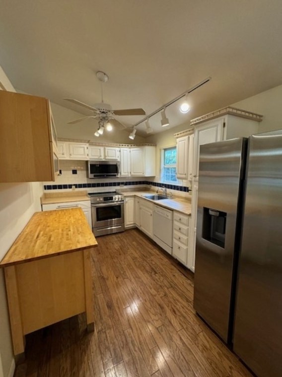 72 1st Ave, Greenville, PA 16125-1874