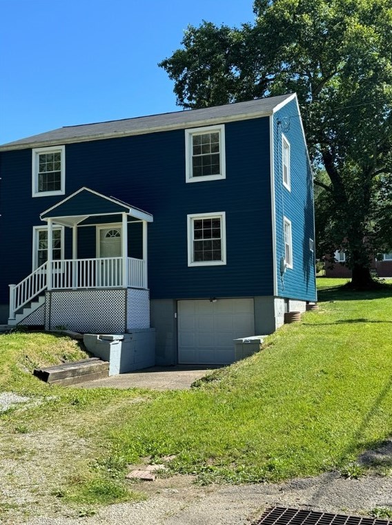 1007 Franklin Ave, South Connellsville, PA 15425-4201