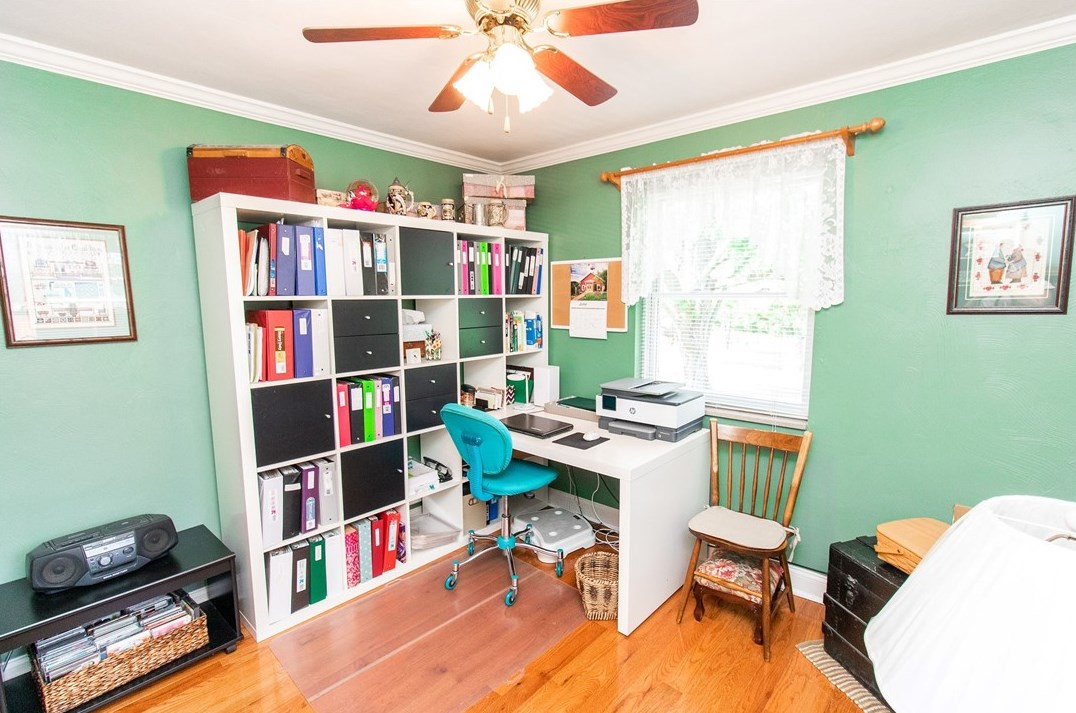 8300 Remington Dr, Pittsburgh PA  15237-5732 exterior