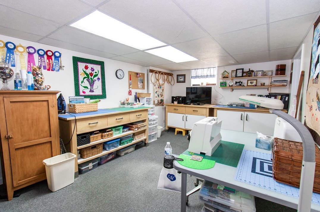 8300 Remington Dr, Pittsburgh PA  15237-5732 exterior