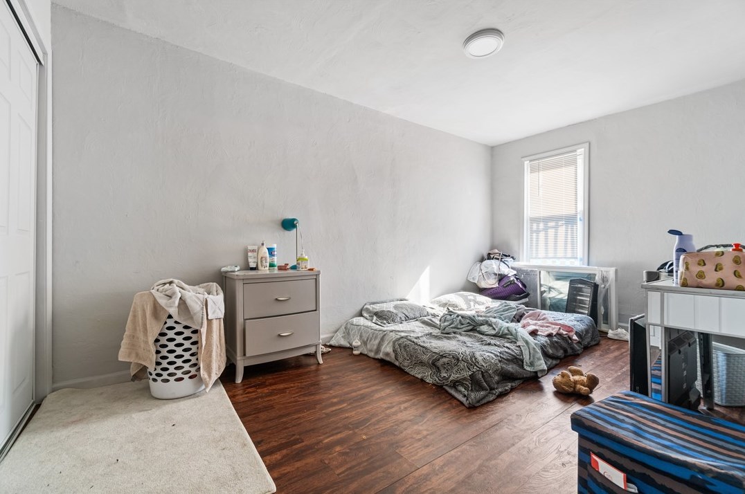 16 Mary St, Pittsburgh PA  15215-1313 exterior